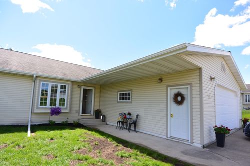 612 Whiteside Avenue, Buhl, MN, 55713 | Card Image