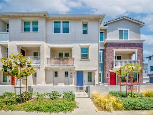 6926 Cottonwood Ln, Buena Park, CA, 90621-1174 | Card Image