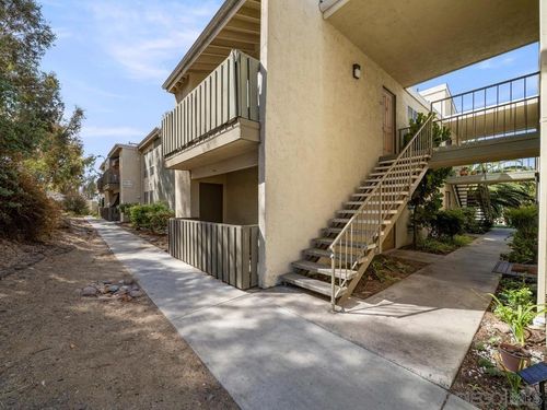 174-830 W Lincoln Ave, Escondido, CA, 92026-3715 | Card Image