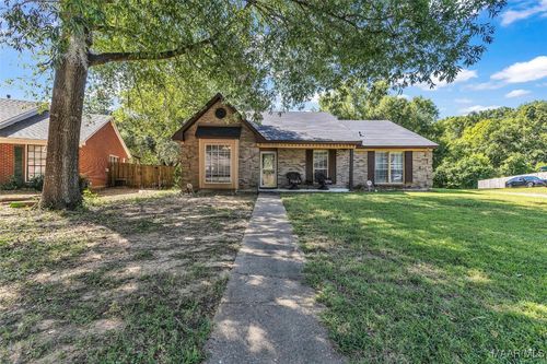3633 Oak Shadow Ln, Montgomery, AL, 36116-1950 | Card Image