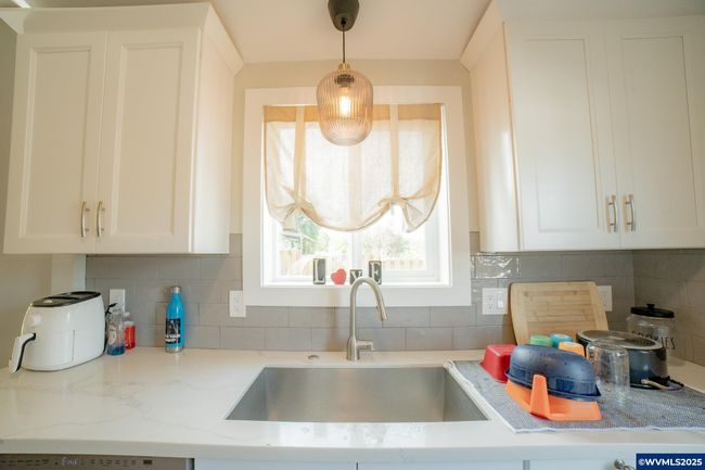 357 N Yamhill St, House other with 3 bedrooms, 2 bathrooms and null parking in Carlton OR | Image 6