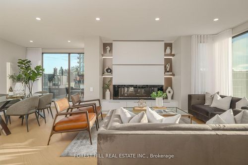 301-342 Spadina Rd, Toronto, ON, M5P2V4 | Card Image