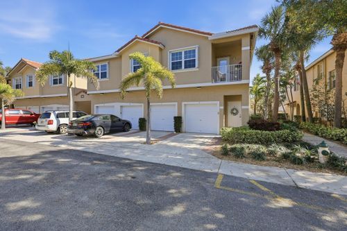 114 Lighthouse Cir, Tequesta, FL, 33469-2791 | Card Image