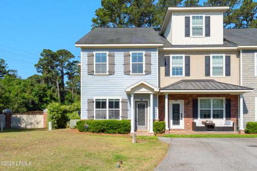 77 Battery Creek Club Dr, Beaufort, SC, 29902-6901 | Card Image