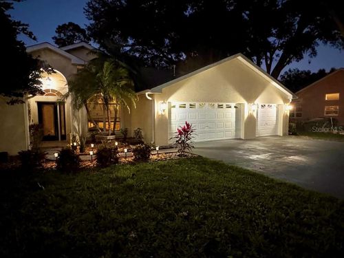 5634 Whitebark Dr, WESLEY CHAPEL, FL, 33543-4531 | Card Image