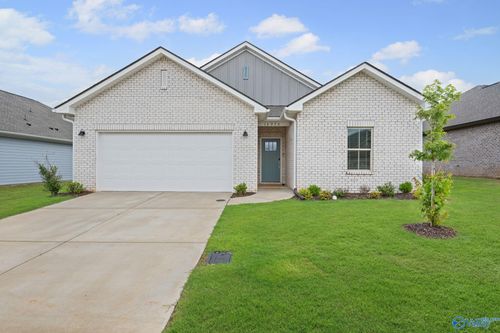 14974 Demarie Ln, Athens, AL, 35613-7683 | Card Image