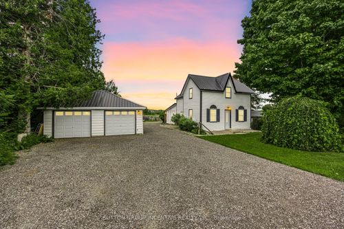 665 4 Line S, Oro-Medonte, ON, L0L2L0 | Card Image