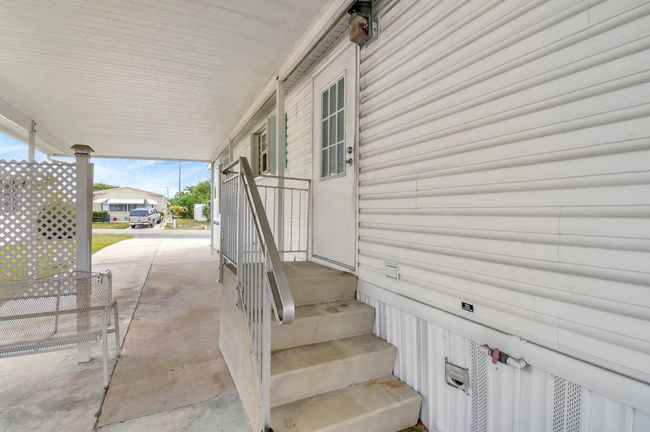 14567 Sunset Dr, House other with 2 bedrooms, 2 bathrooms and null parking in Delray Beach FL | Image 4