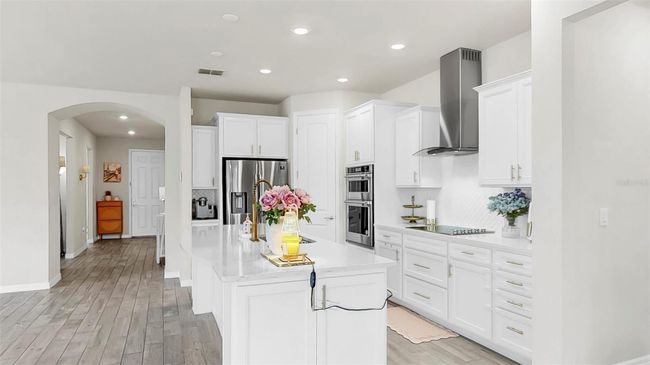 10842 Rolling Moss Rd, House other with 4 bedrooms, 2 bathrooms and null parking in TAMPA FL | Image 6
