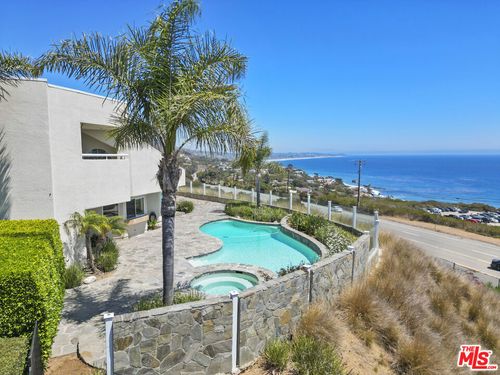 32215 Pacific Coast Hwy, MALIBU, CA, 90265-2529 | Card Image
