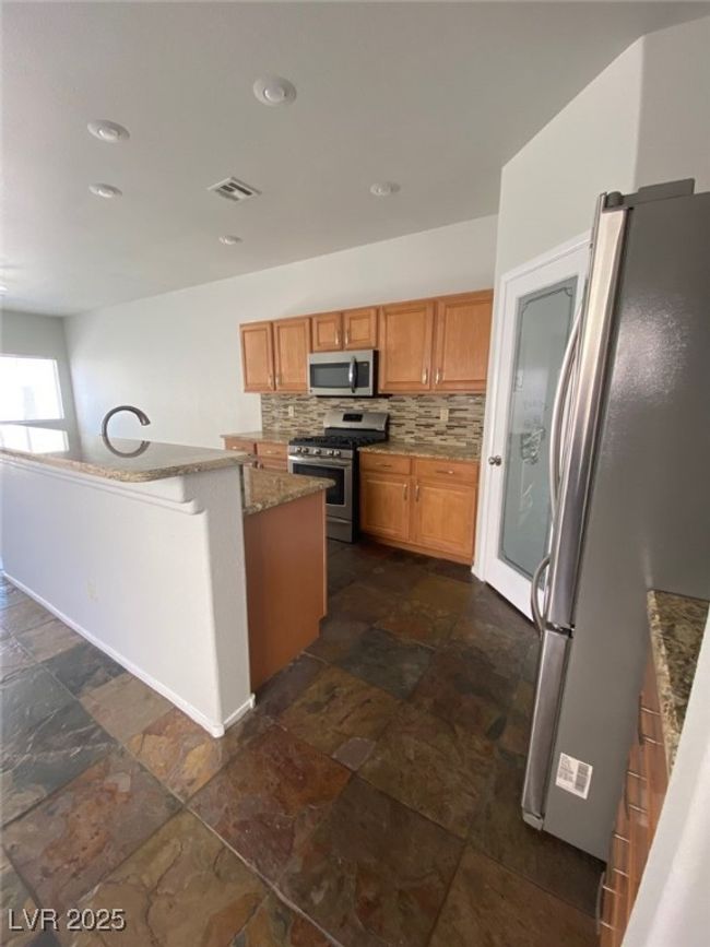 8004 Park Bench Ct, House other with 4 bedrooms, 3 bathrooms and null parking in Las Vegas NV | Image 18