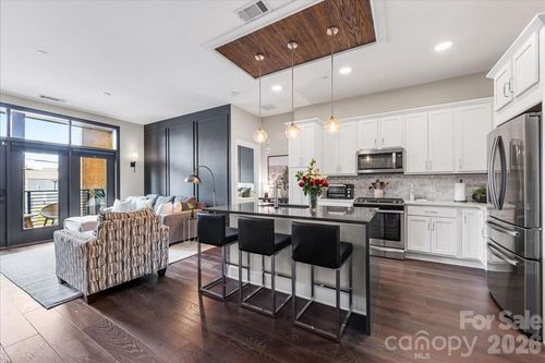 unit-113-2401 Euclid Ave, Charlotte, NC, 28203-6778 | Card Image