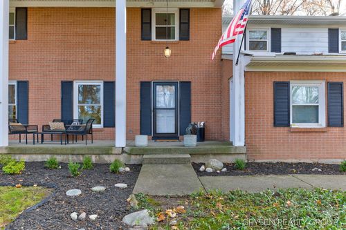 2735 Barfield Dr Se, Grand Rapids, MI, 49546-5569 | Card Image