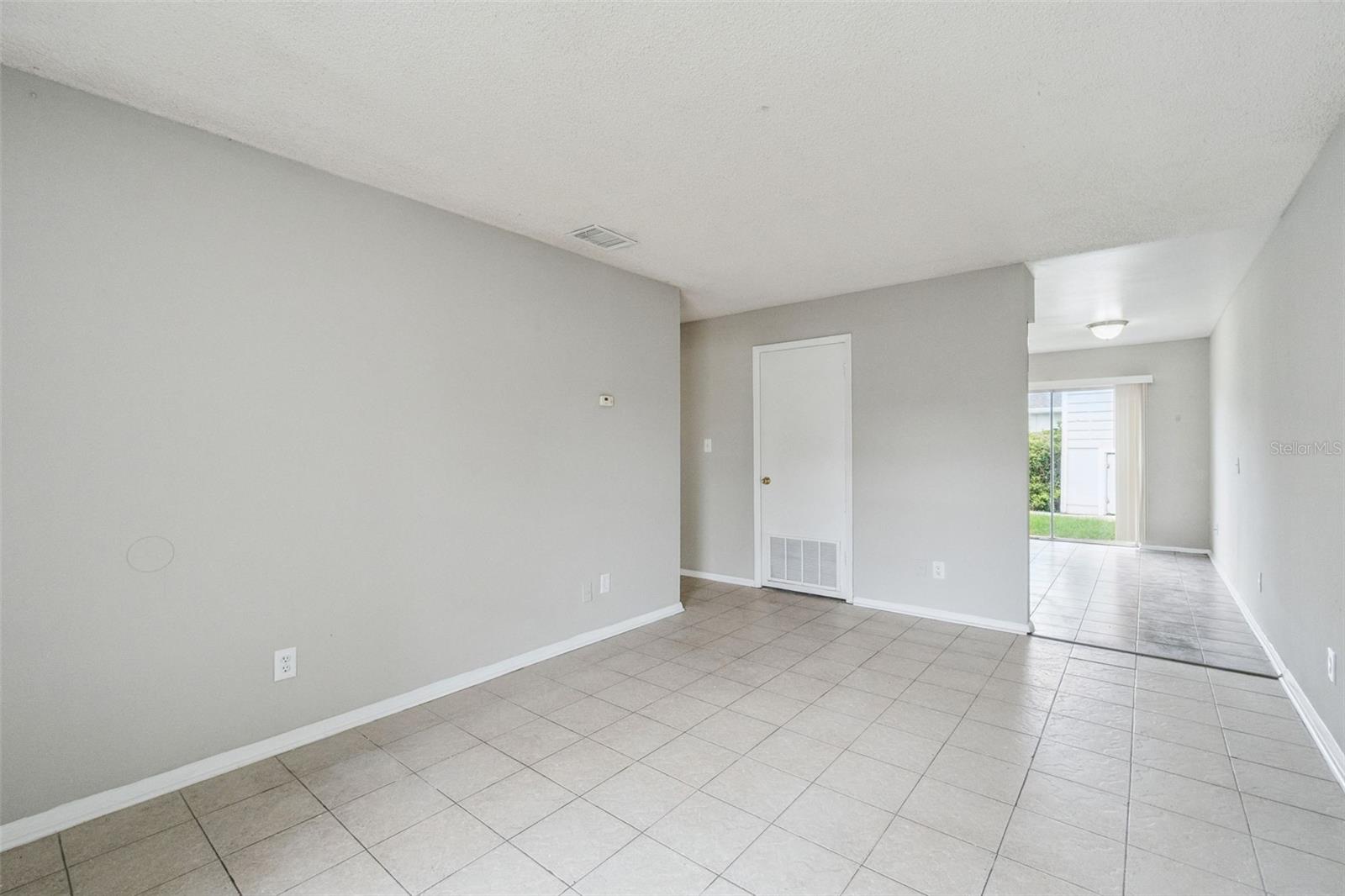 Residential in KISSIMMEE 4