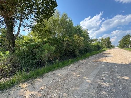 425 County Road 613, Dayton, TX, 77535-6671 | Card Image