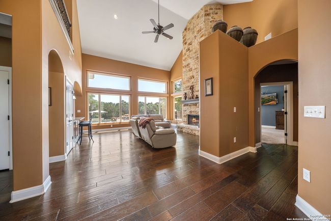 22355 Fossil Rdg, House other with 3 bedrooms, 4 bathrooms and null parking in San Antonio TX | Image 5