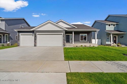 2866 N Charlene Kelsy St, Post Falls, ID, 83854-4070 | Card Image