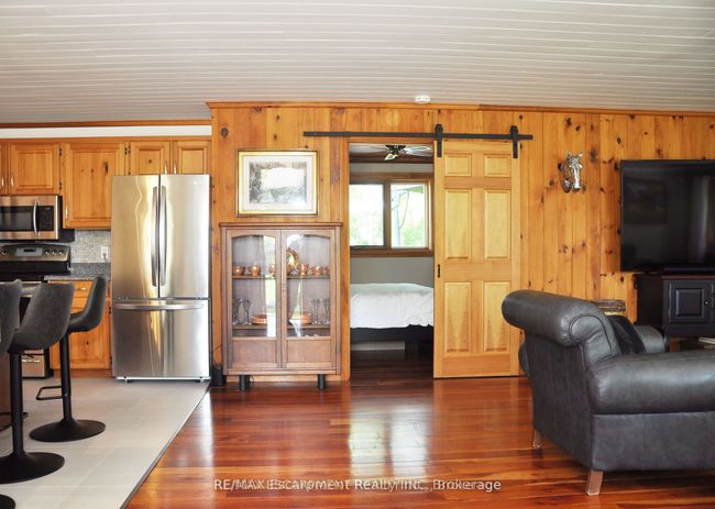 3 Howey Ave, House other with 3 bedrooms, 2 bathrooms and 8 parking in Port Rowan ON | Image 4