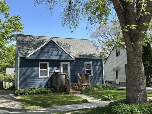2734 Coolidge Street, Madison, WI, 53704 | Card Image