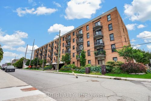 203-50 Burnside Ave, Ottawa, ON, K1Y2M2 | Card Image