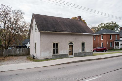 45 Coumbes St, Renfrew, ON, K7V2R5 | Card Image