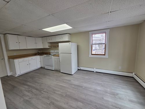 55-55 Pulaski St, Ware, MA, 01082-1407 | Card Image