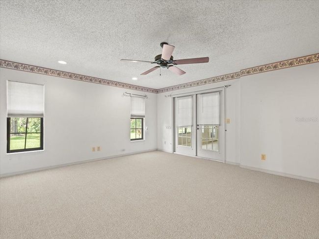 1015 Hastings Ct, House other with 3 bedrooms, 3 bathrooms and null parking in LUTZ FL | Image 17