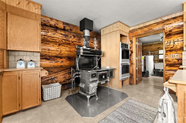 2992 State Route 153, House other with 3 bedrooms, 3 bathrooms and 2 parking in Twisp WA | Image 10