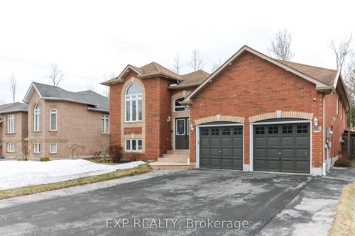 30 Cherry Sands Cres, Wasaga Beach, ON, L9Z1P5 | Card Image