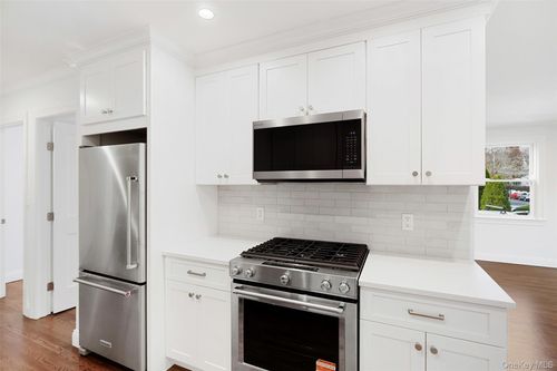 apt-1-11 Orchard Ave, Rye, NY, 10580-2876 | Card Image