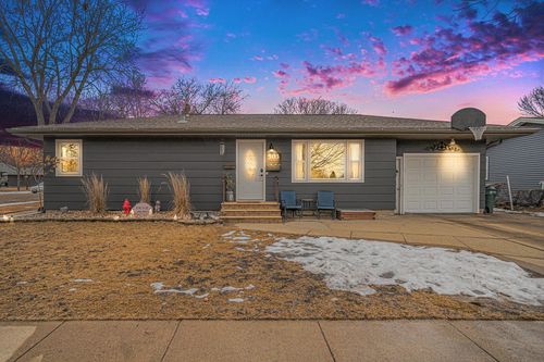 503 N Oakley St, Luverne, MN, 56156-1537 | Card Image