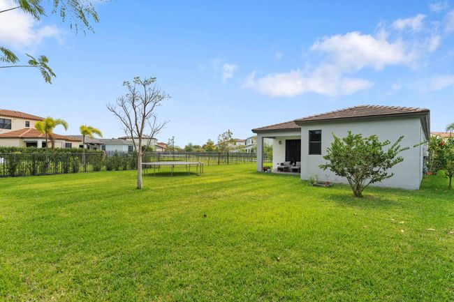 16450 Sandy Shore Dr, House other with 2 bedrooms, 2 bathrooms and null parking in Westlake FL | Image 28