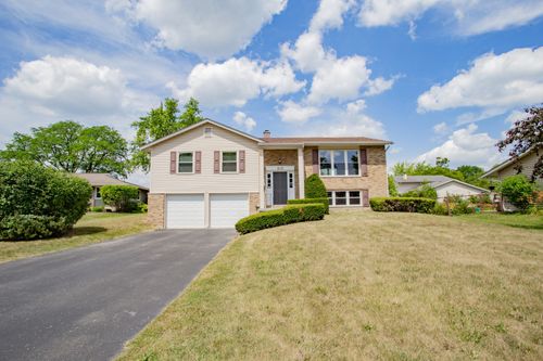 815 Concord Cv, Hoffman Estates, IL, 60192-1806 | Card Image