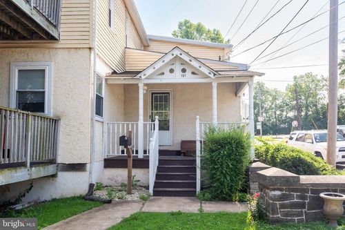 2-101 Bradford Ave, DOWNINGTOWN, PA, 19335-2808 | Card Image