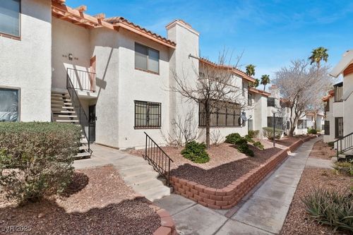 36-1701 E Katie Ave, Las Vegas, NV, 89119-5623 | Card Image