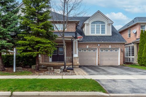 2299 Glazebrook Cir, Oakville, ON, L6M5B5 | Card Image