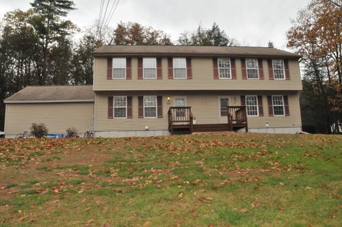 a-147 Highrock Rd, Weare, NH, 03281-5581 | Card Image