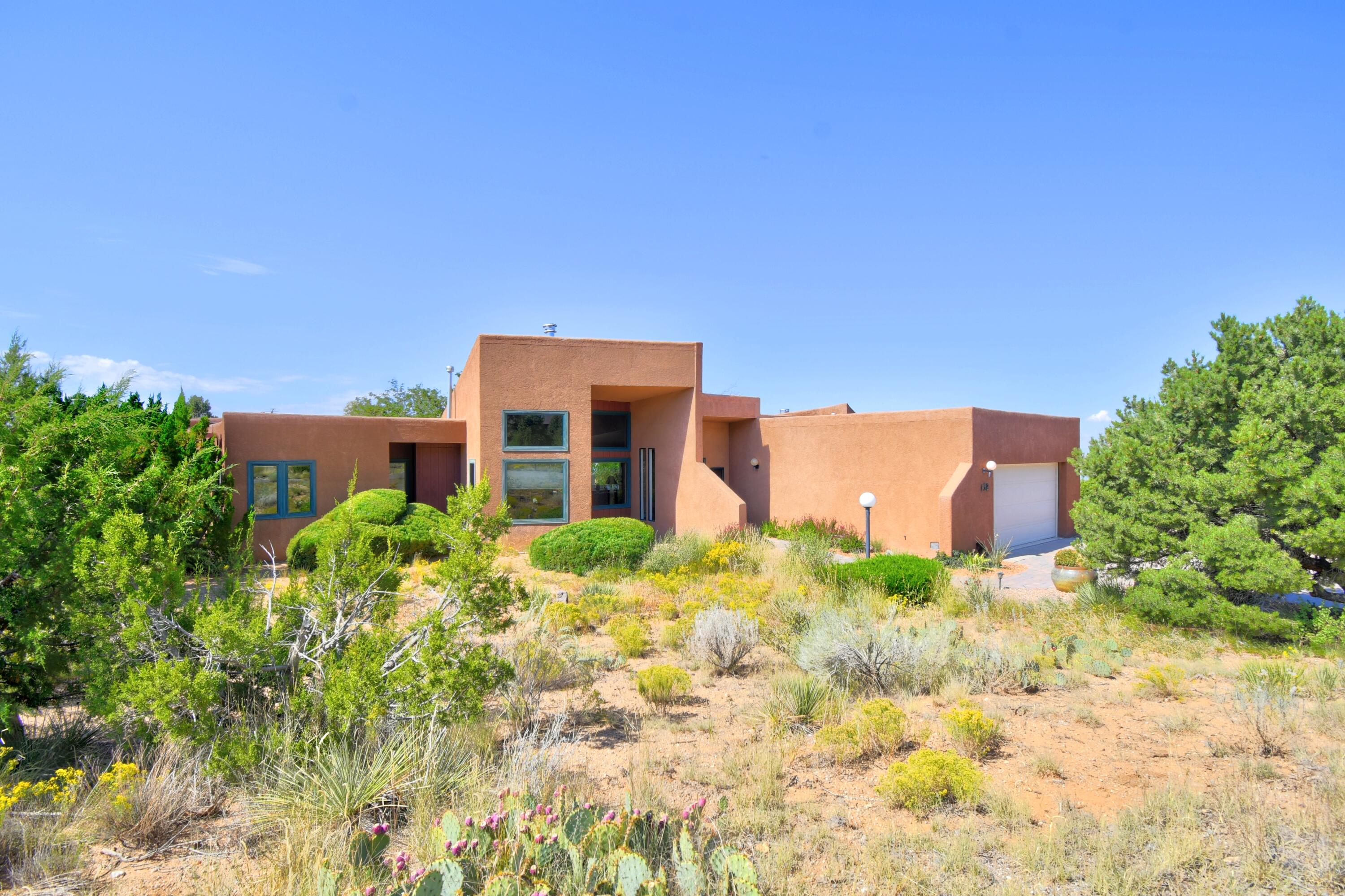Juniper Hill Rd, Albuquerque, NM 87122