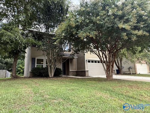 117 Bermuda Lakes Dr, Meridianville, AL, 35759-2602 | Card Image