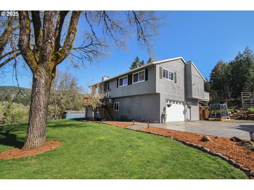 38185 Sw Laurelwood Rd, Gaston, OR, 97119-8524 | Card Image