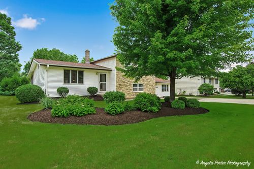 7509 Villa Vis, Spring Grove, IL, 60081-8460 | Card Image