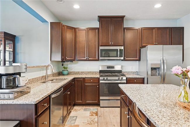 407 Isabella Ct, House other with 4 bedrooms, 3 bathrooms and 2 parking in Zelienople PA | Image 18