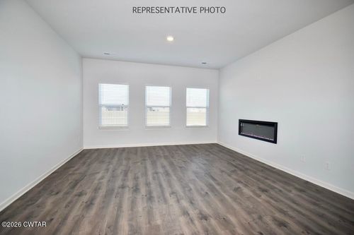 56 W King St, Jackson, TN, 38301 | Card Image