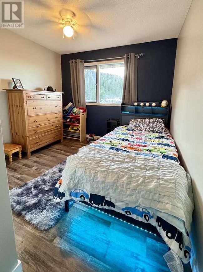 27 Preston Cres, House other with 4 bedrooms, 2 bathrooms and 4 parking in Enderby BC | Image 17