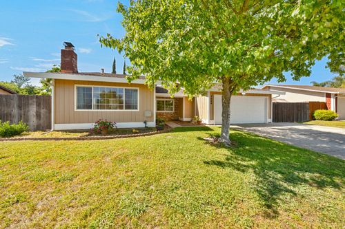 7869 Valley Quail Ct, Antelope, CA, 95843-2031 | Card Image