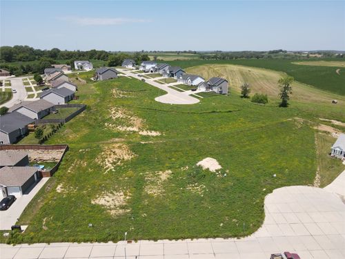 16 N N Ct, Indianola, IA, 50125 | Card Image