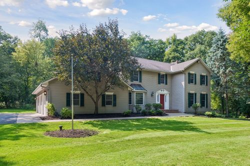 5 Acorn Dr, Sunfish Lake, MN, 55077-1420 | Card Image