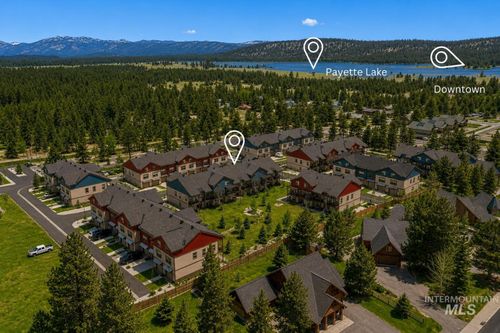 109 Broken Pine Ln, McCall, ID, 83638 | Card Image