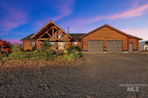 1684 Stirrup Way, Council, ID, 83612-5273 | Card Image