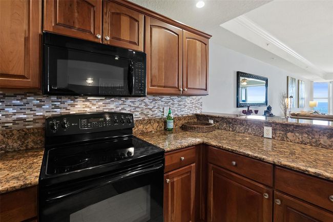 806 - 2403 S Atlantic Ave, Condo with 3 bedrooms, 3 bathrooms and null parking in DAYTONA BEACH SHORES FL | Image 14